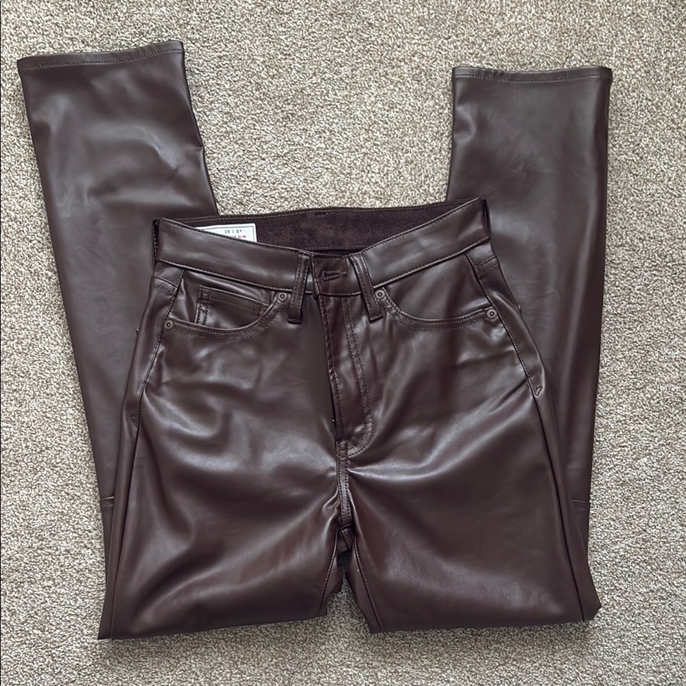 Gap vintage slim high rise brown leather pant size 0R
